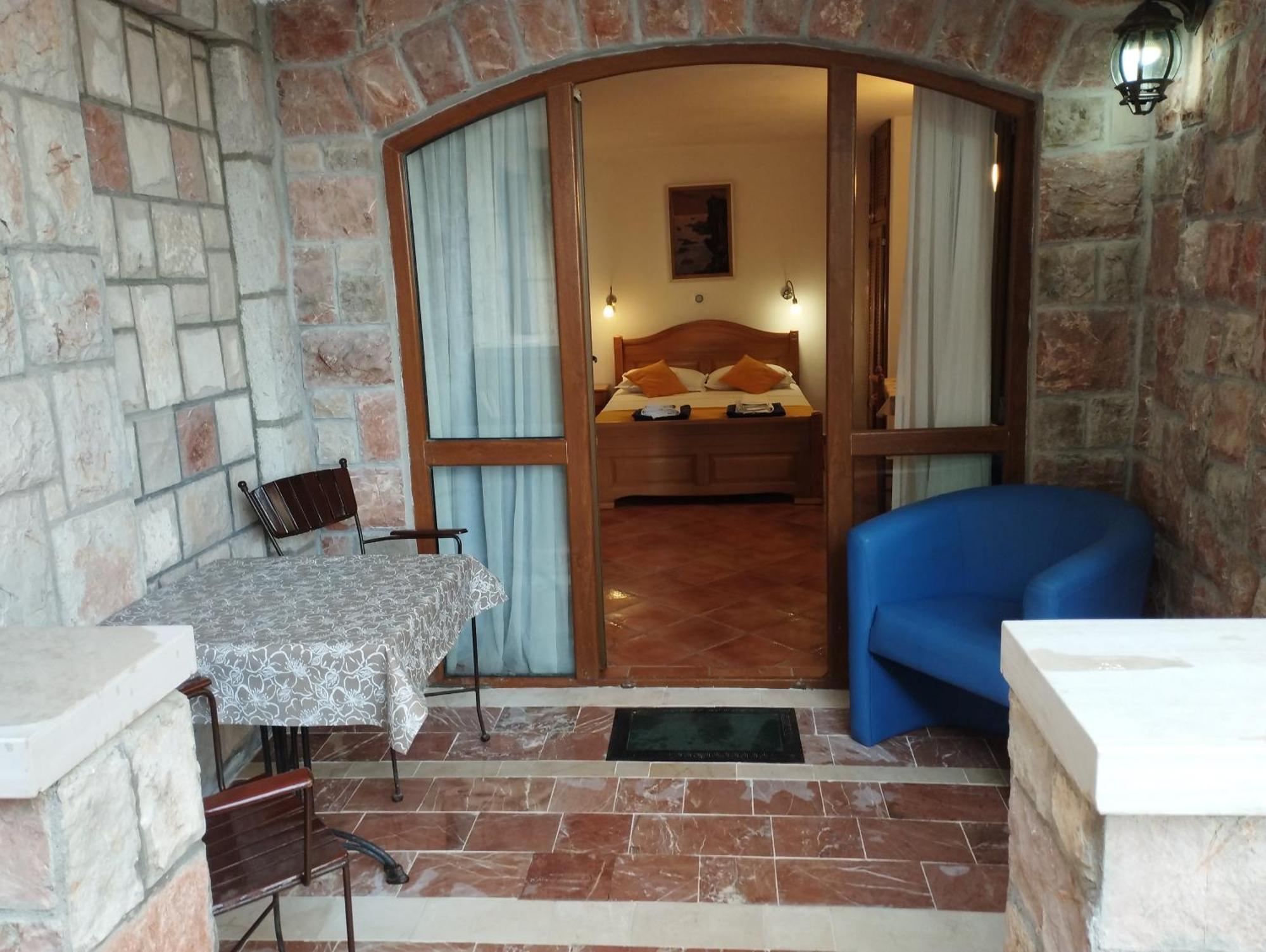 Zoro Apartments Sveti Stefan Rom bilde