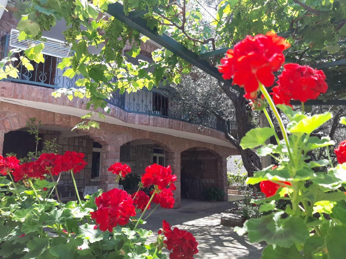 Zoro Apartments Sveti Stefan Eksteriør bilde